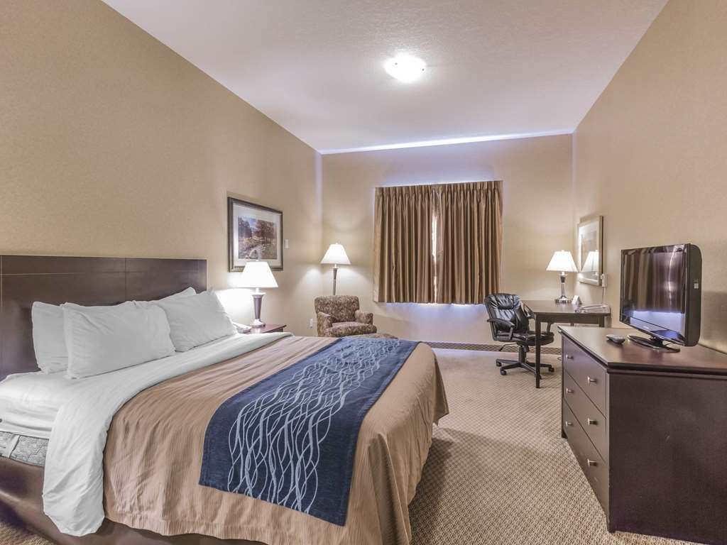Comfort Inn & Suites Ред-Дір Номер фото